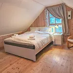Fjordside Boathouse Hardanger *