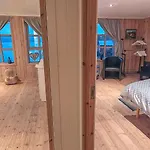 Fjordside Boathouse Hardanger *