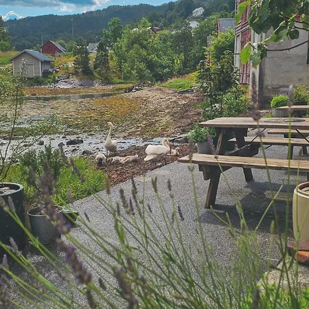 Hébergement de vacances Fjordside Boathouse Hardanger