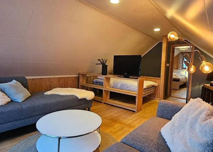 Holiday home Fjordside Boathouse Hardanger *