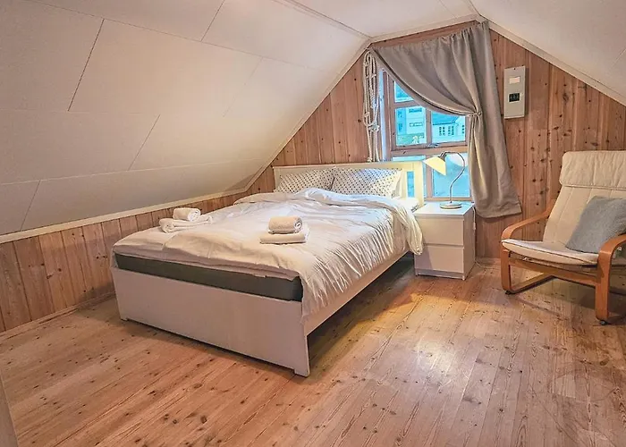 Fjordside Boathouse Hardanger *